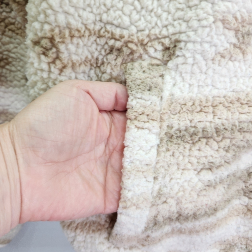 Old Navy Cream and Brown Women's Sweater Western Print - Picture 5 of 9